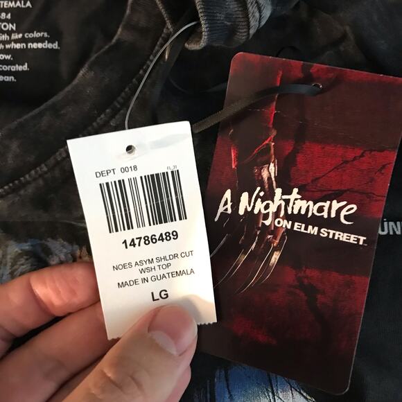 Nightmare On Elm Street NWT Women's Junior Large Asymmetrical Cutout Wash Top - Picture 5 of 9